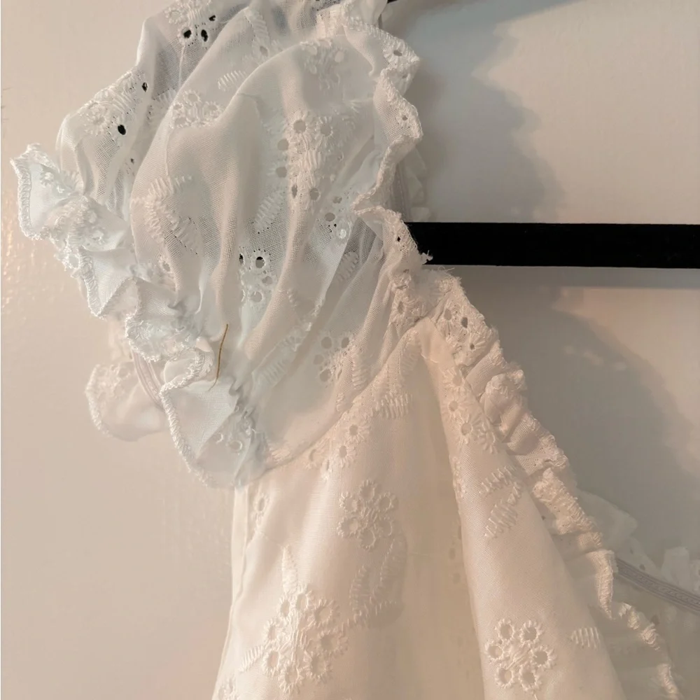 SHEIN White Eyelet Button-Up Blouse 4XL - Picture 4 of 5
